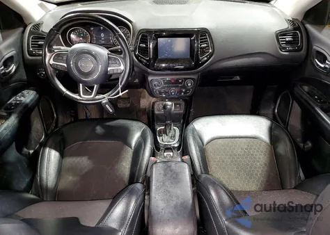 2020 Jeep Compass Latitude z USA, uszkodzony, nr VIN 3C4NJCBB0LT117796